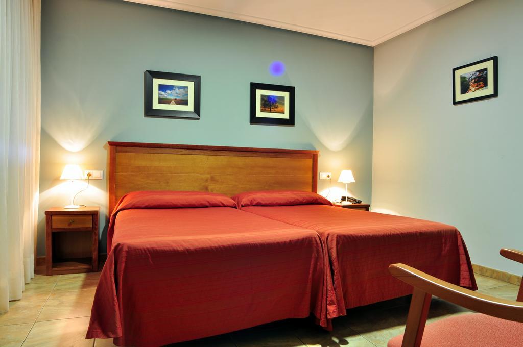 Hostal Europa Сан-Роке-дель-Асебаль Экстерьер фото