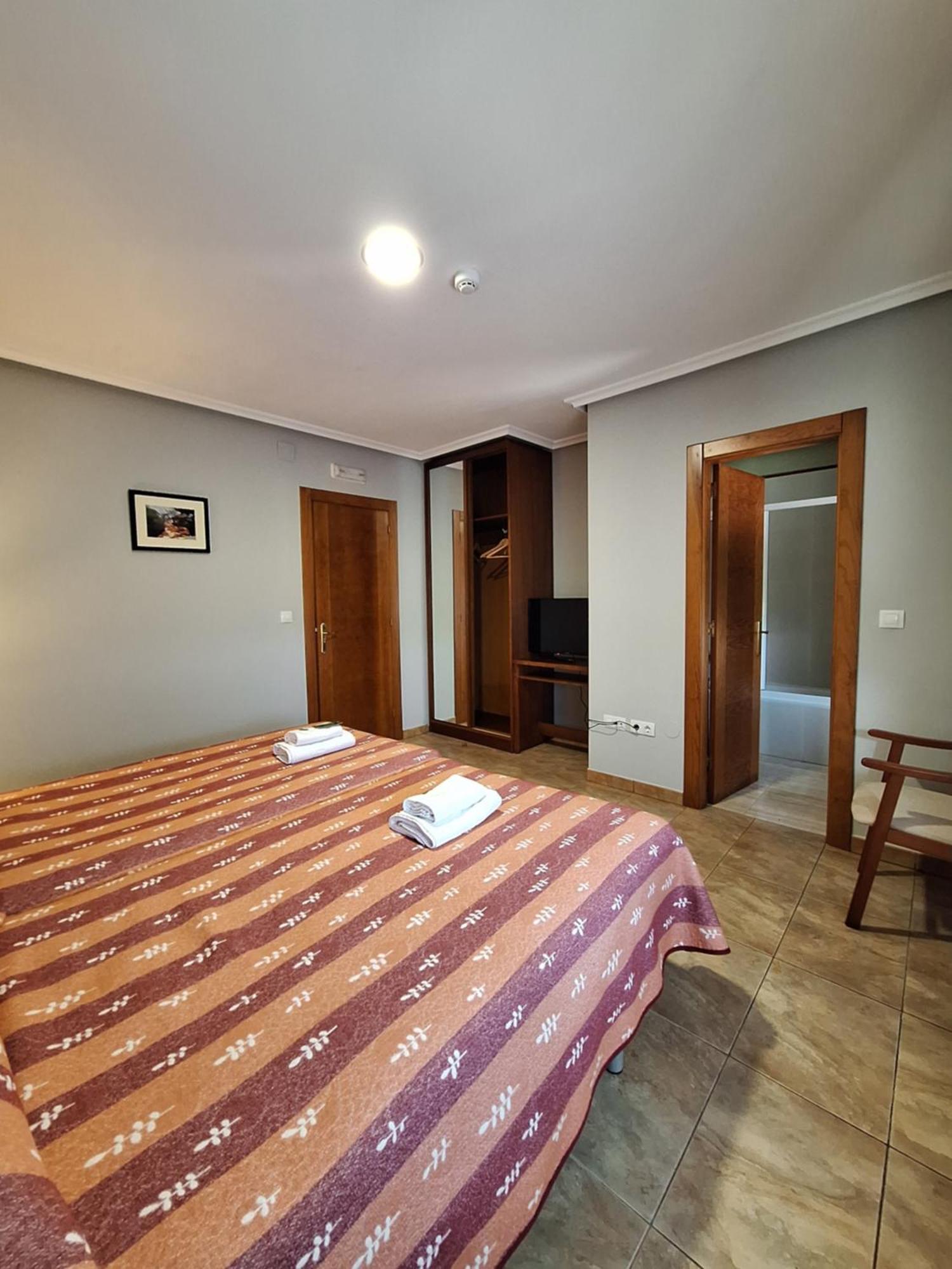 Hostal Europa Сан-Роке-дель-Асебаль Экстерьер фото
