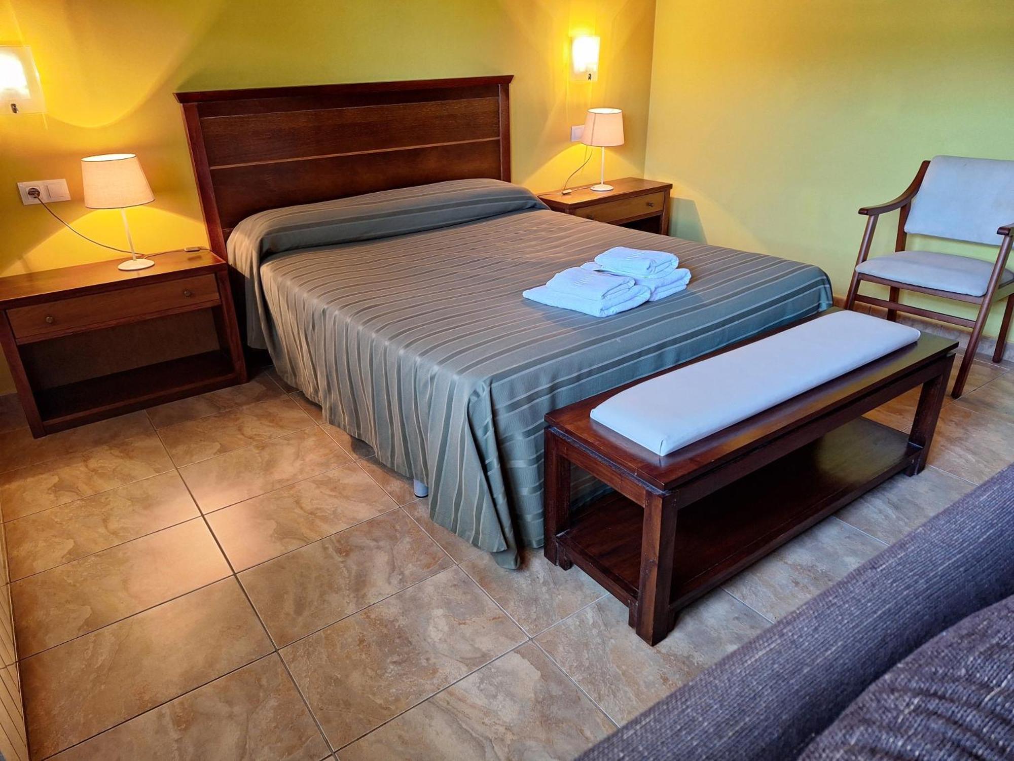 Hostal Europa Сан-Роке-дель-Асебаль Экстерьер фото