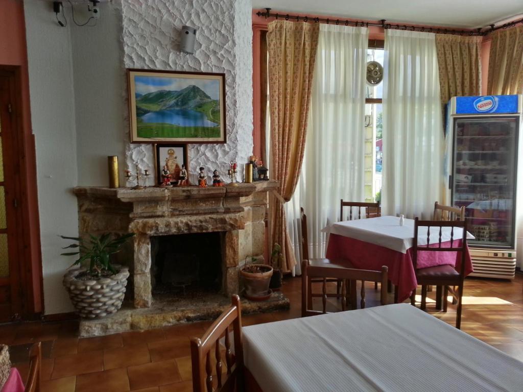 Hostal Europa Сан-Роке-дель-Асебаль Экстерьер фото