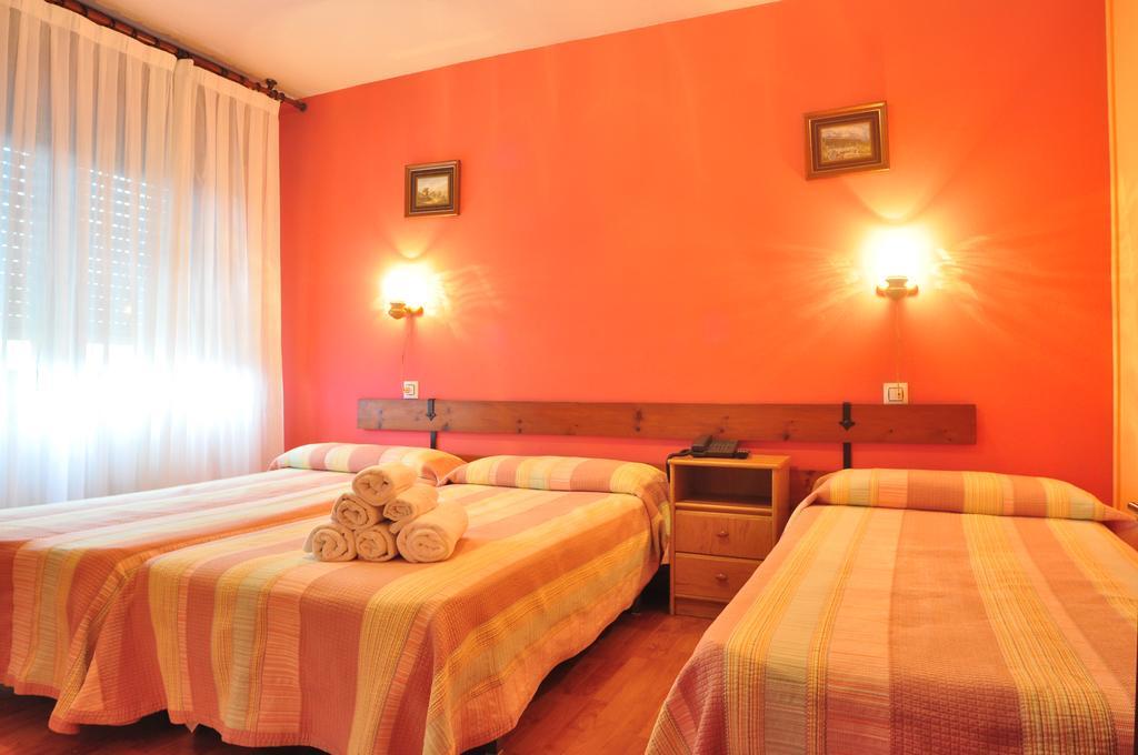 Hostal Europa Сан-Роке-дель-Асебаль Экстерьер фото